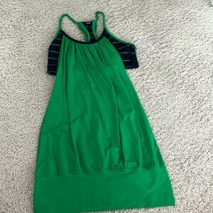 Women’s Lululemon green and navy blue tank top size 4